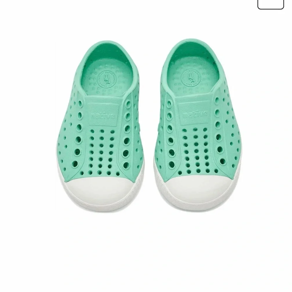 💙 Footmates EcoTide + Native Jefferson Shoes Bundle | Size 8 | Summer Must-Haves